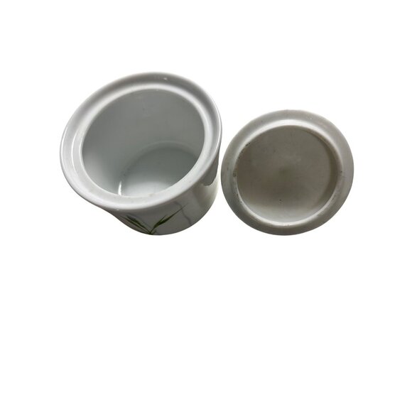 Corning Shadow Iris Pattern Sugar Bowl With Lid Made in USA White Purple Floral - Picture 3 of 6